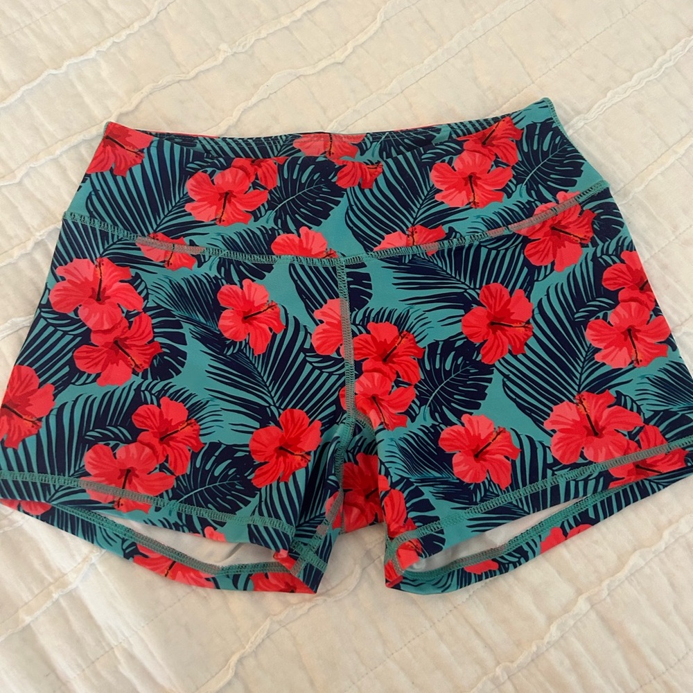 Born Primitive double take booty shorts size XS EUC